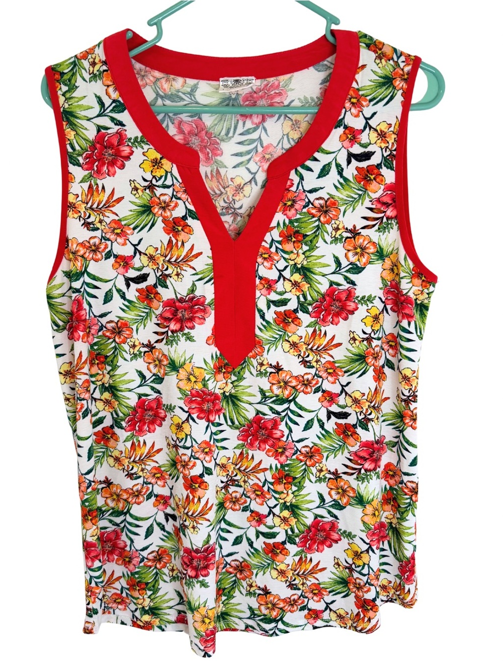 3/$20 Late August Floral V-Neck Sleeveless Tank Top with Red Trim